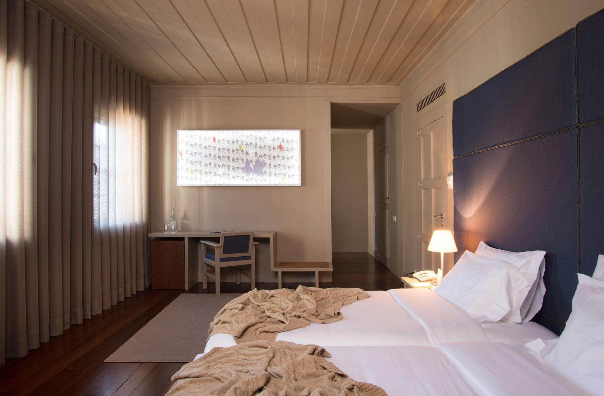 Hotel Da Oliveira Guimarães Екстериор снимка