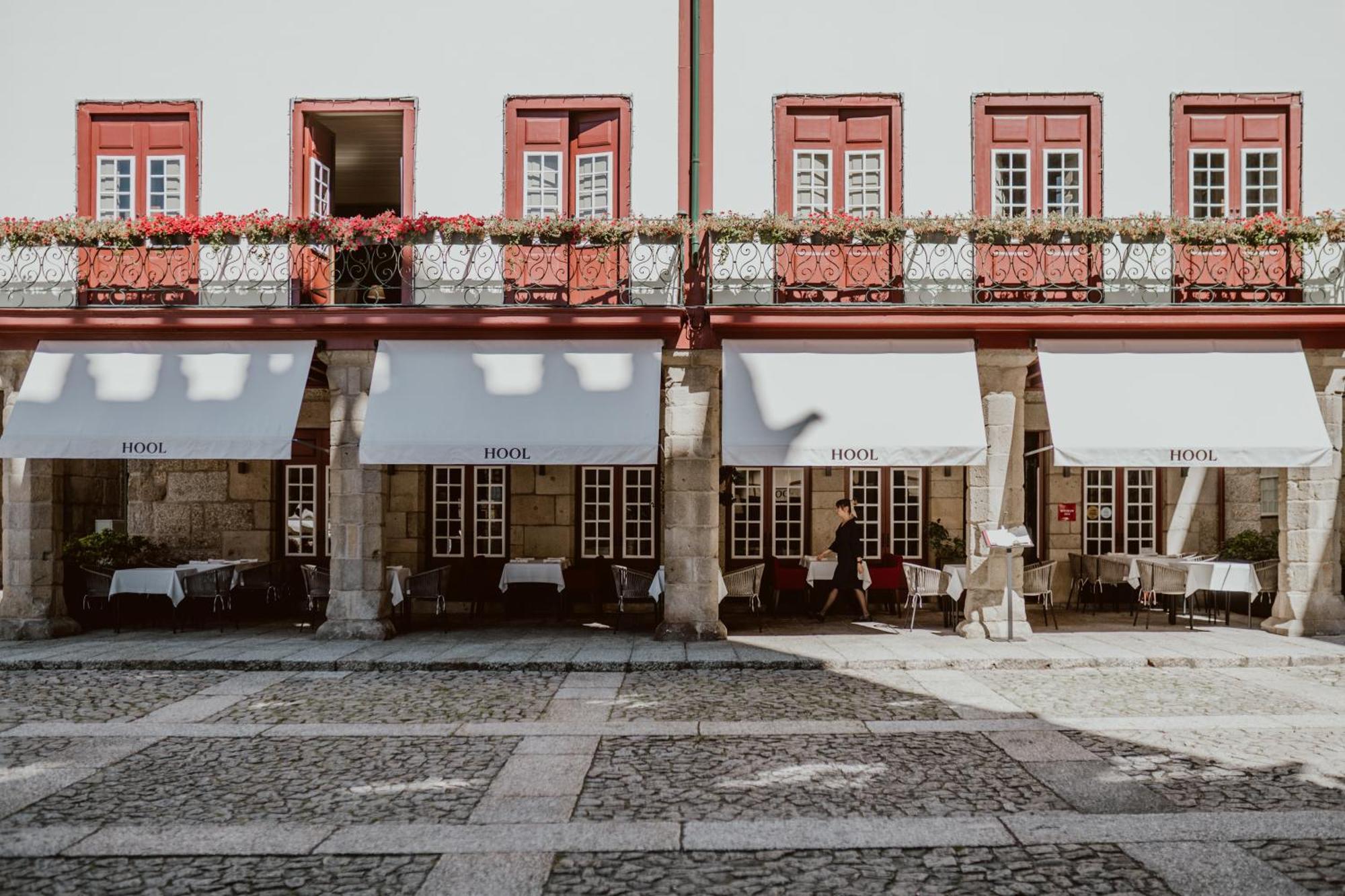 Hotel Da Oliveira Guimarães Екстериор снимка