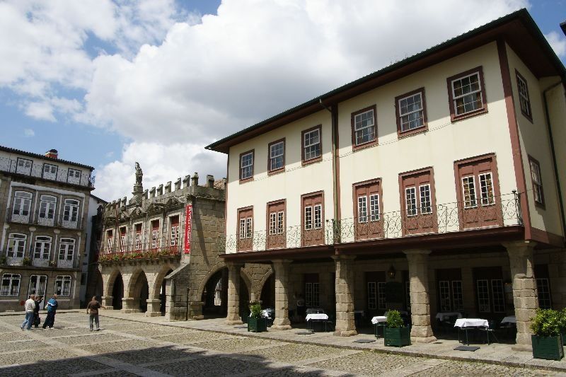 Hotel Da Oliveira Guimarães Екстериор снимка