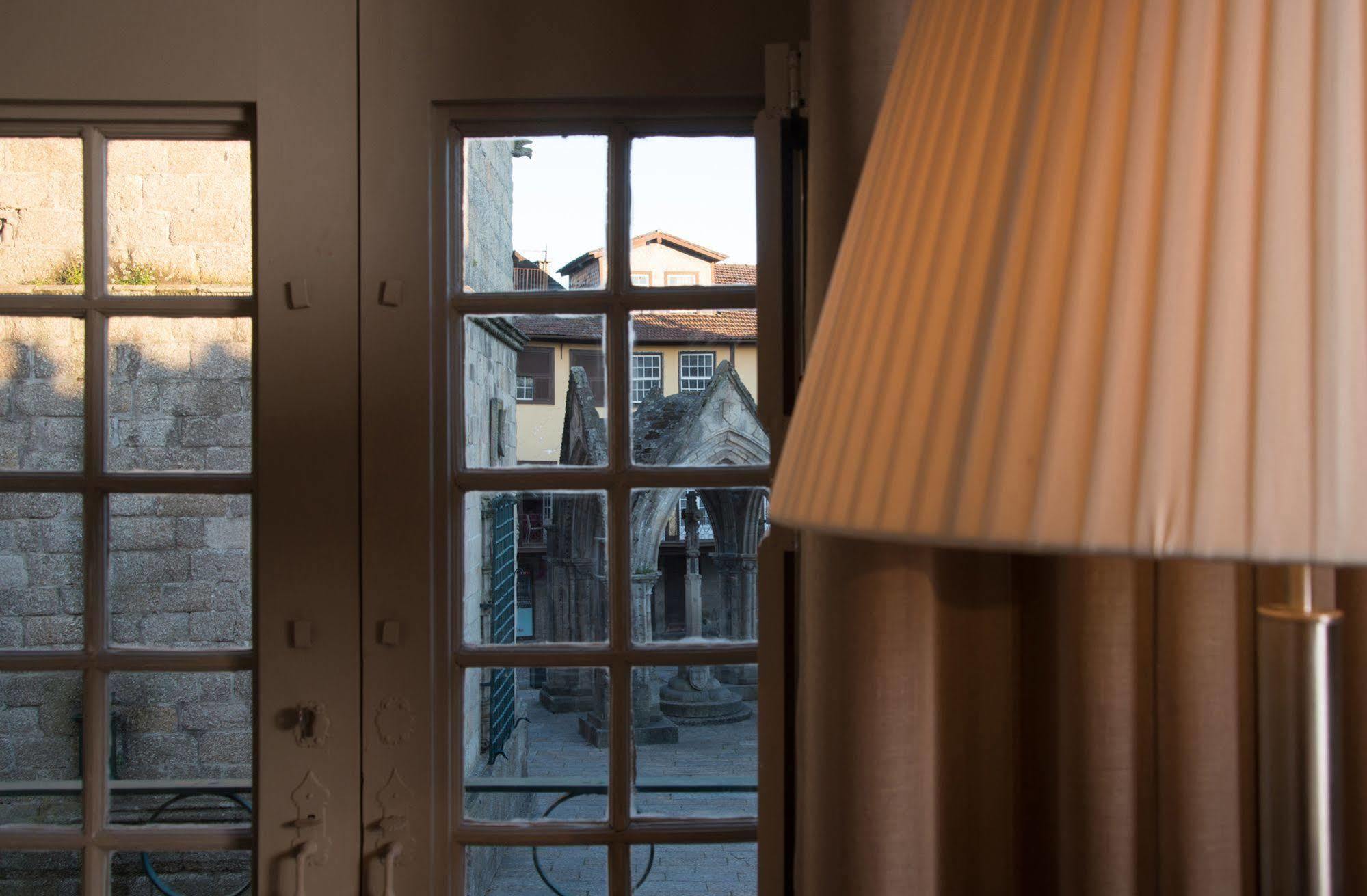 Hotel Da Oliveira Guimarães Екстериор снимка