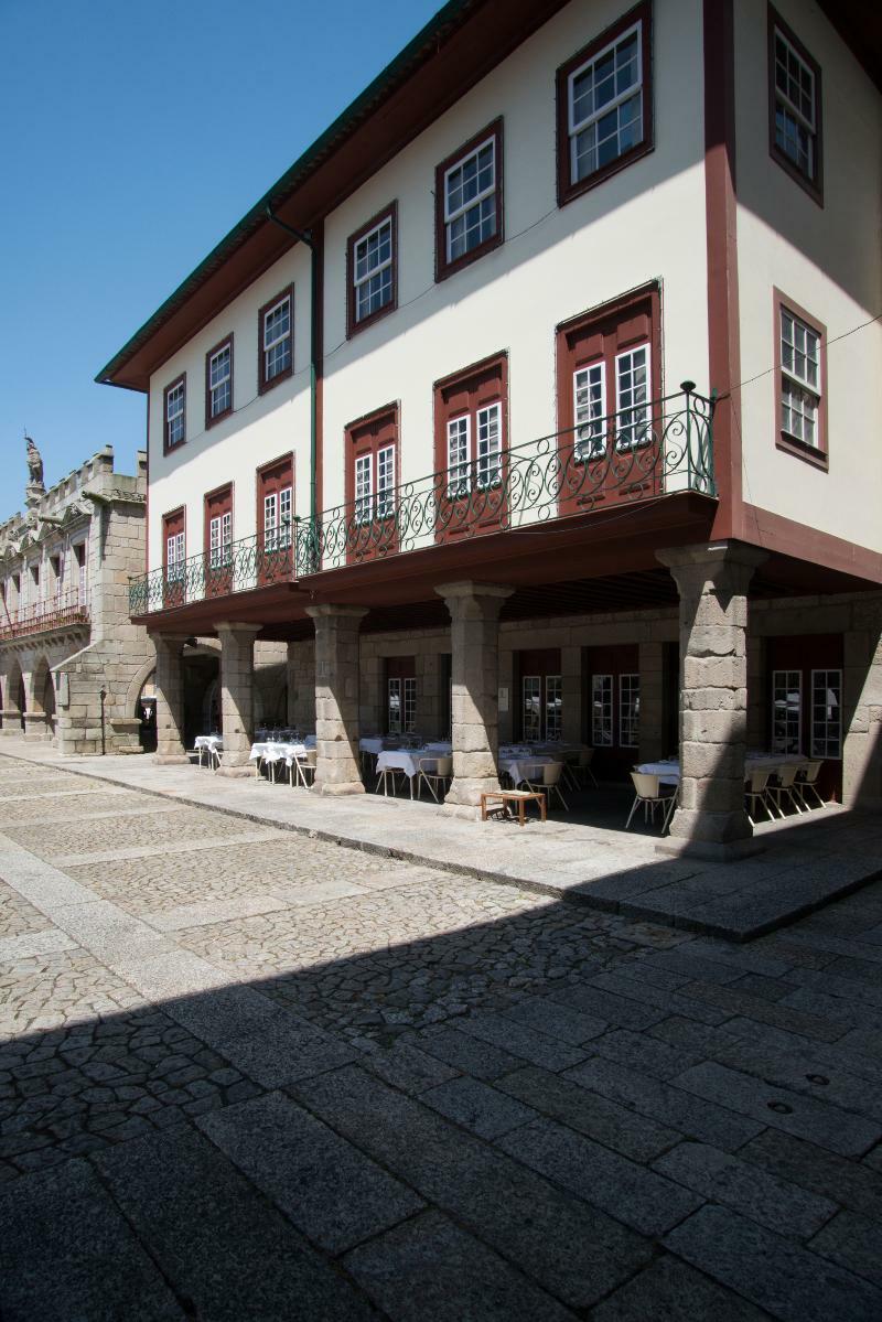 Hotel Da Oliveira Guimarães Екстериор снимка